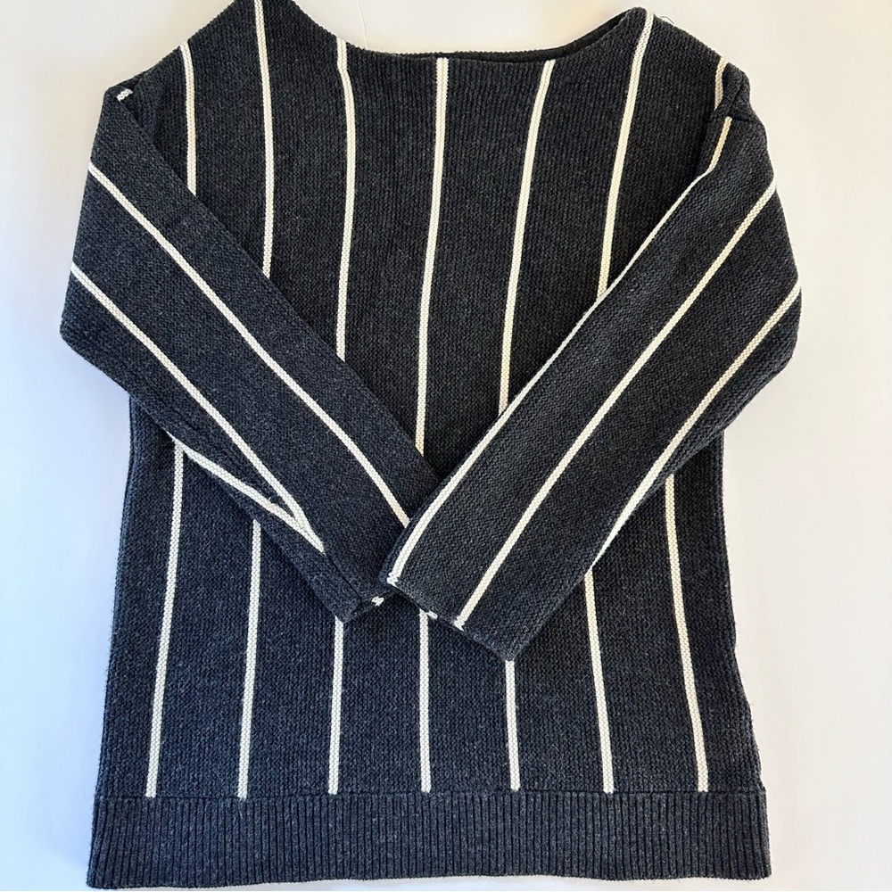 BR Gray White Striped Boatneck Knit Sweater Large Office Preppy Business Casual - Picture 1 of 7